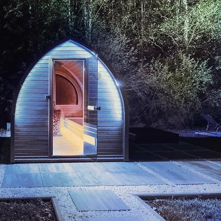 Ostoja Warmia 度假居 *